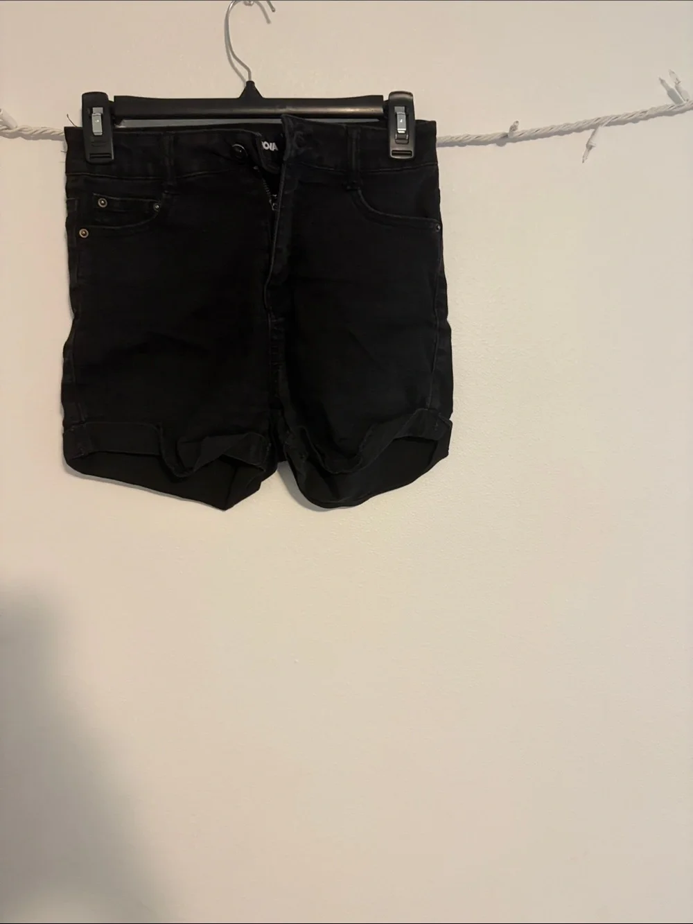 Fashion Nova Black Rolled-Hem Denim Shorts